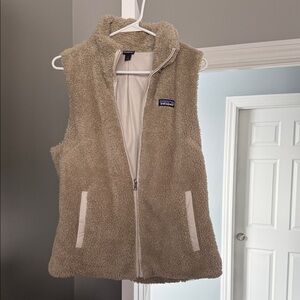 Patagonia Beige Fleece Vest